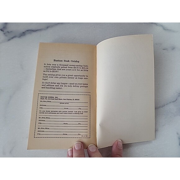 Far From The Madding Crowd By Thomas Hardy Paperback - Picture 8 of 10